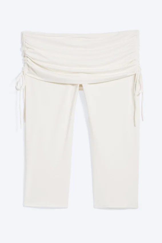 Ruched Regular Capri Pants – White Ruched Regular Capri Pants – White