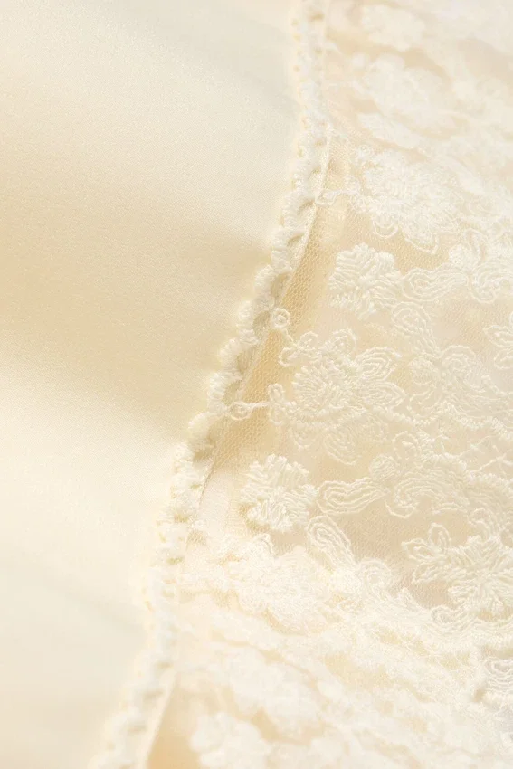 Satin Lace Shorts – Dusty White Satin Lace Shorts – Dusty White