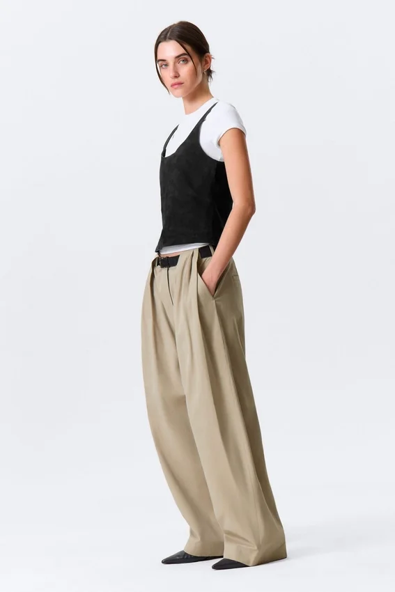 Scooped Leather Tank Top – Black Scooped Leather Tank Top – Black