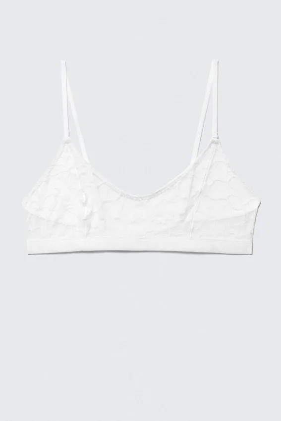 Scooped Swirly Lace Bra – White Scooped Swirly Lace Bra – White