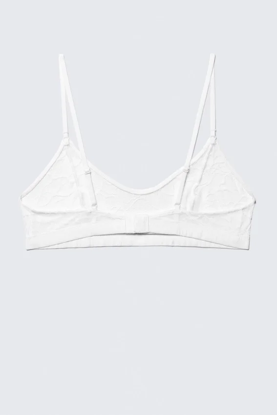 Scooped Swirly Lace Bra – White Scooped Swirly Lace Bra – White