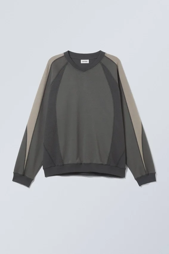 Scott Colour Block Sweatshirt – Dark Grey Colour Block Scott Colour Block Sweatshirt – Dark Grey Colour Block