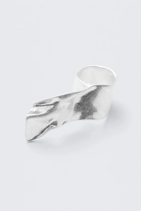 Sculpted Ring – Silver Sculpted Ring – Silver