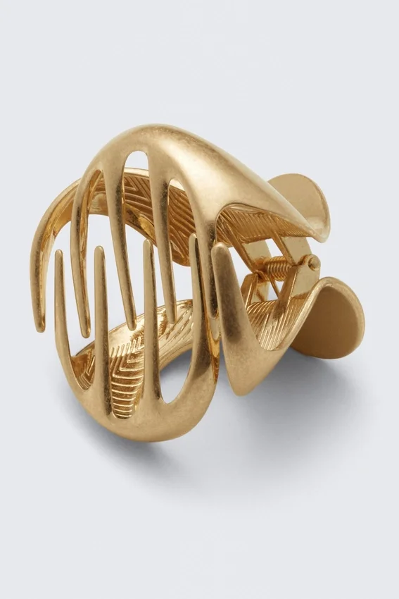 Sculptural Mini Hair Claw – Warm Gold Sculptural Mini Hair Claw – Warm Gold