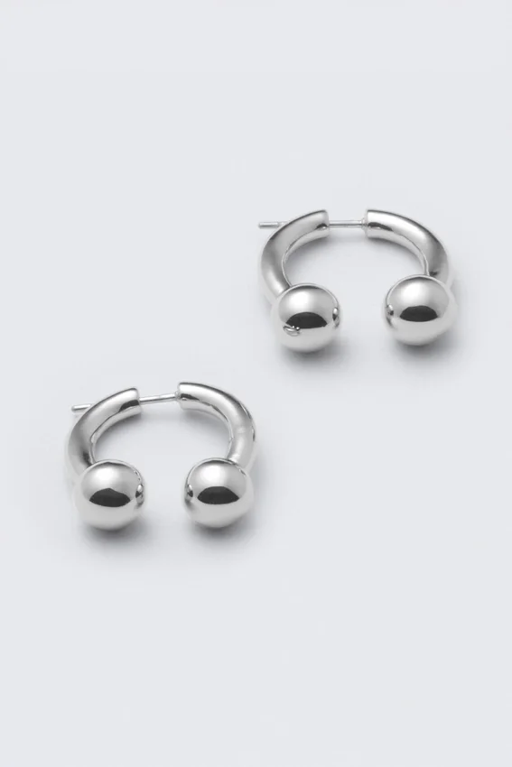 Sculptural Open-Ended Hoop Earrings – Silver Sculptural Open-Ended Hoop Earrings – Silver