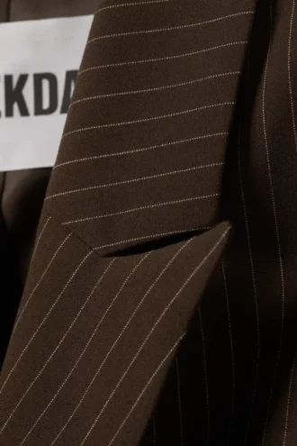 Short Fitted Blazer – Dark Brown – Pinstripe
