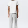 Short-Sleeved Contrast Trim Cotton T-Shirt – White – Black Binding Short-Sleeved Contrast Trim Cotton T-Shirt – White – Black Binding