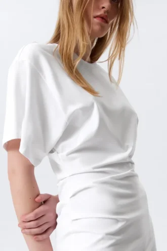 Short-Sleeved Mini T-Shirt Dress – White
