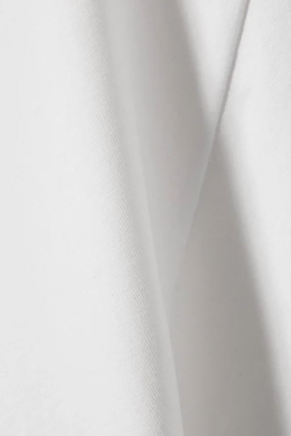 Short-Sleeved Mini T-Shirt Dress – White Short-Sleeved Mini T-Shirt Dress – White