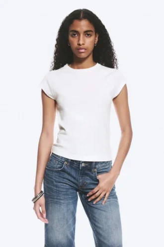 Short-Sleeved Raglan T-Shirt – Off-White Short-Sleeved Raglan T-Shirt – Off-White
