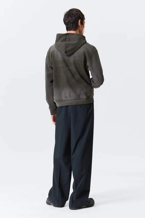 Shrunken Distressed Zip Hoodie – Dark Grey Shrunken Distressed Zip Hoodie – Dark Grey
