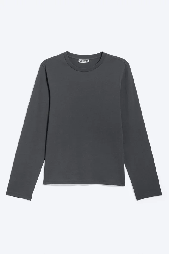 Shrunken Long-Sleeved Cotton T-Shirt – Dark Grey Shrunken Long-Sleeved Cotton T-Shirt – Dark Grey