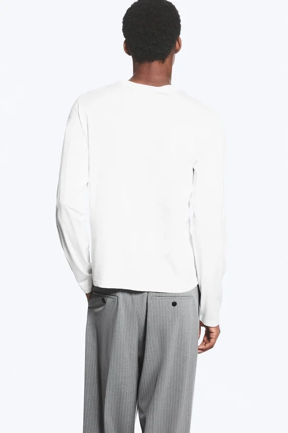 Shrunken Long-Sleeved Cotton T-Shirt – White Shrunken Long-Sleeved Cotton T-Shirt – White