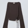 Side Tie Top – Dark Brown Side Tie Top – Dark Brown