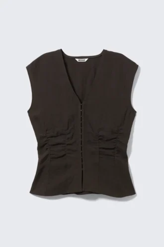 Sleeveless Crinkle Top – Dark Brown