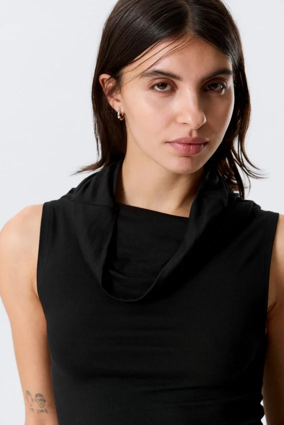 Sleeveless Funnel Neck Top – Black Sleeveless Funnel Neck Top – Black