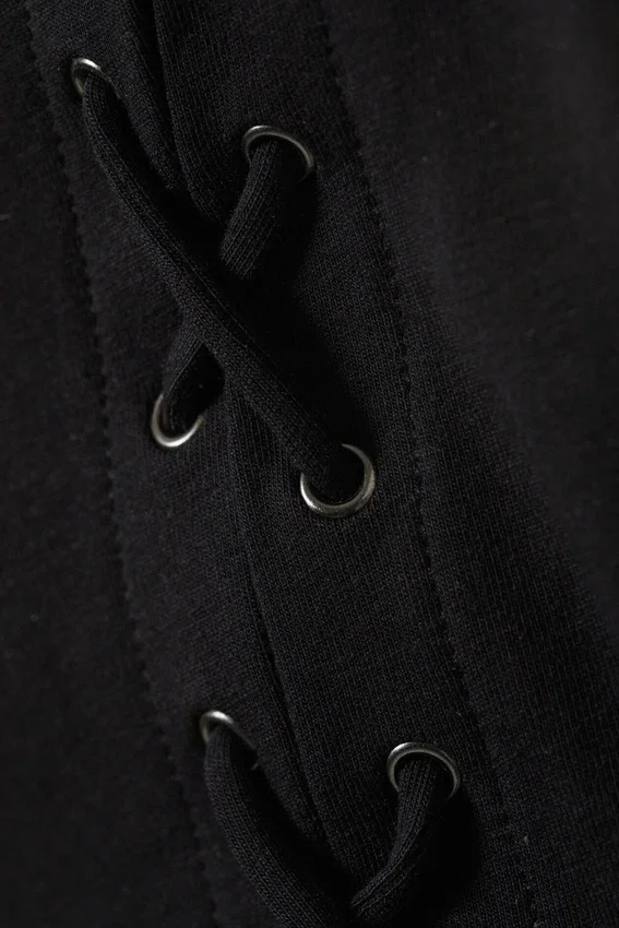 Sleeveless Lacing Boat-Neck Eyelet Top – Black Sleeveless Lacing Boat-Neck Eyelet Top – Black