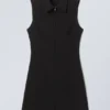 Sleeveless Mini Suiting Zip Dress – Black Sleeveless Mini Suiting Zip Dress – Black
