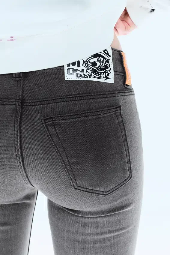 Sleezie Low Rise Skinny Jeans – Bored Grey – Grey | Cheap Monday Gb Sleezie Low Rise Skinny Jeans – Bored Grey – Grey | Cheap Monday Gb
