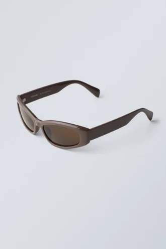 Slide Curved Frame Unisex Sunglasses – Dark Brown