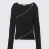 Slim Asymmetric Zip Knit Sweater – Black Slim Asymmetric Zip Knit Sweater – Black