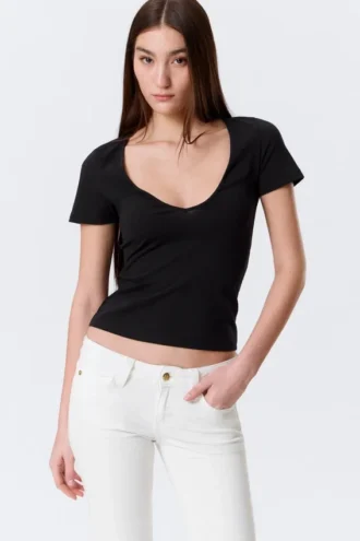 Slim Deep V-Neck T-Shirt – Black