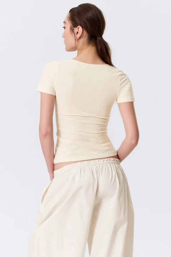 Slim Deep V-Neck T-Shirt – Cream Slim Deep V-Neck T-Shirt – Cream
