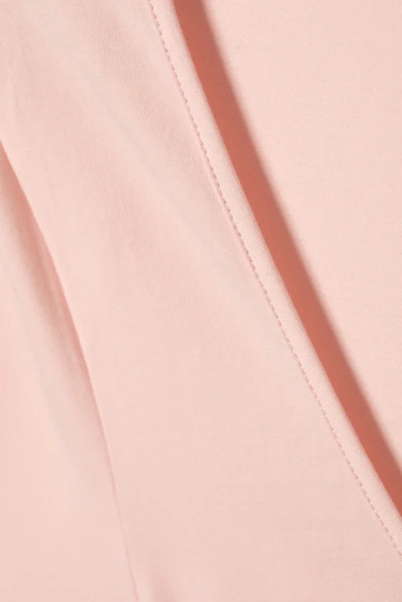 Slim Deep V-Neck T-Shirt – Dusty Pink Slim Deep V-Neck T-Shirt – Dusty Pink