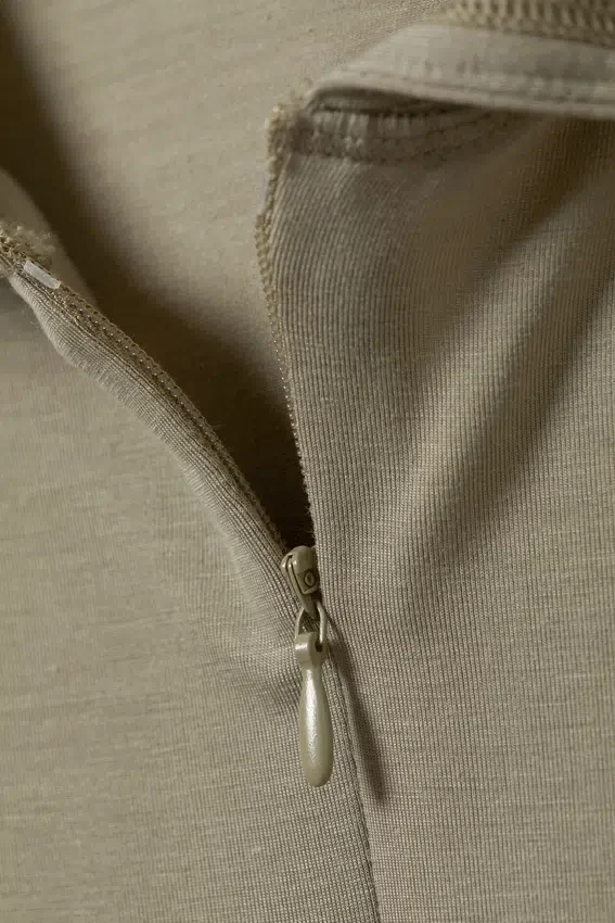 Slim Fit Lyocell Zip Hoodie – Light Mole Slim Fit Lyocell Zip Hoodie – Light Mole