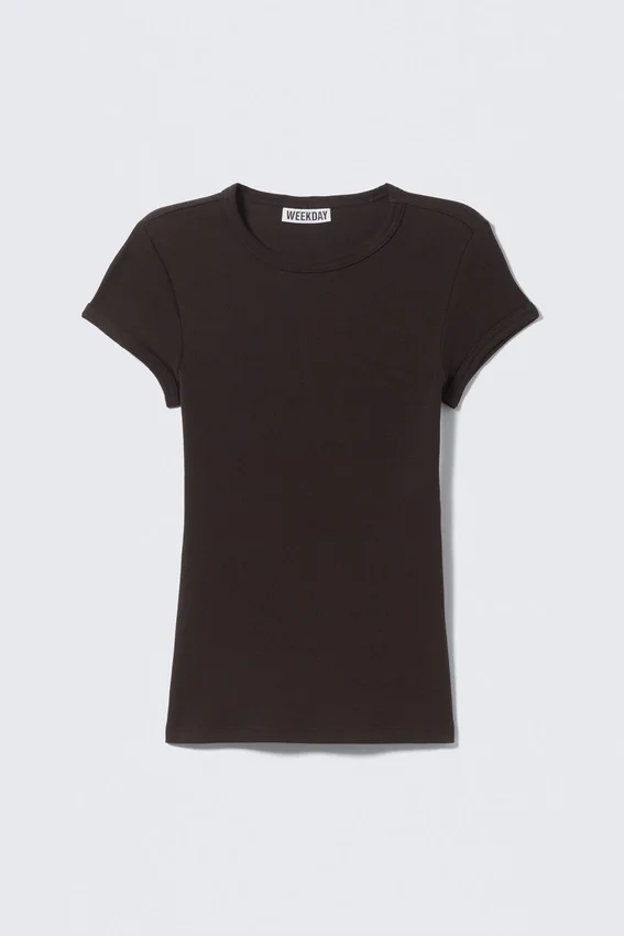 Slim Fit Ribbed Cotton T-Shirt – Dark Brown Slim Fit Ribbed Cotton T-Shirt – Dark Brown