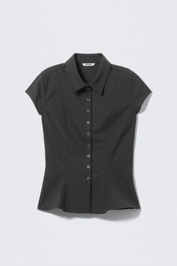 Slim Fit Short-Sleeved Crepe Shirt – Dark Grey – Pinstriped Slim Fit Short-Sleeved Crepe Shirt – Dark Grey – Pinstriped