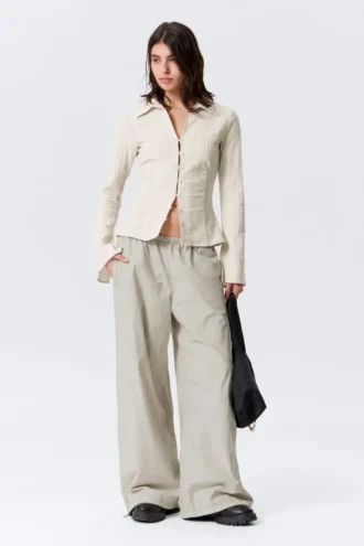 Slim Fit Textured Blouse – Light Beige Slim Fit Textured Blouse – Light Beige