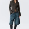 Slim Fit Textured Blouse – Striped Dark Grey Slim Fit Textured Blouse – Striped Dark Grey