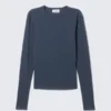 Slim Fitted Long Sleeve – Dark Dusty Blue Slim Fitted Long Sleeve – Dark Dusty Blue