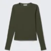 Slim Fitted Long Sleeve – Dark Khaki Green Slim Fitted Long Sleeve – Dark Khaki Green