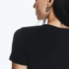 Slim Fitted T-Shirt – Black Slim Fitted T-Shirt – Black
