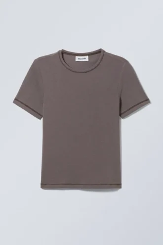 Slim Fitted T-Shirt – Dark Mole