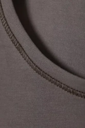 Slim Fitted T-Shirt – Dark Mole