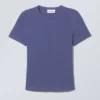Slim Fitted T-Shirt – Purple Slim Fitted T-Shirt – Purple