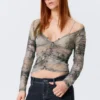 Slim Gathered Long-Sleeved Mesh Cardigan – Beige/Grey – Snakeskin Print Slim Gathered Long-Sleeved Mesh Cardigan – Beige/Grey – Snakeskin Print