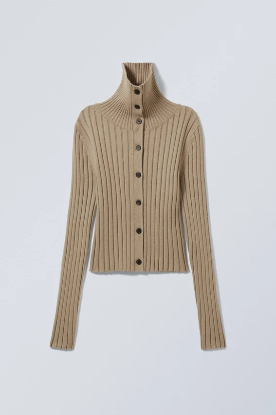 Slim Knitted Turtleneck Cardigan – Dusty Beige Slim Knitted Turtleneck Cardigan – Dusty Beige