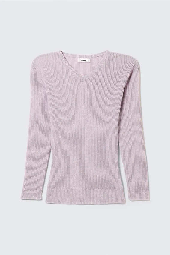 Slim Knitted V-Neck Sweater – Light Pink Slim Knitted V-Neck Sweater – Light Pink
