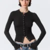 Slim Long-Sleeved Buttoned Cardigan – Black Slim Long-Sleeved Buttoned Cardigan – Black