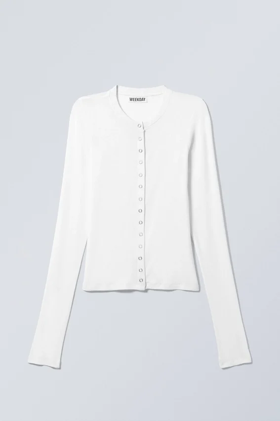 Slim Long-Sleeved Buttoned Cardigan – White Slim Long-Sleeved Buttoned Cardigan – White