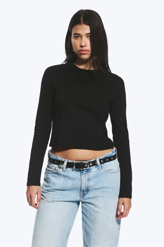 Slim Long-Sleeved Cotton Top – Black Slim Long-Sleeved Cotton Top – Black