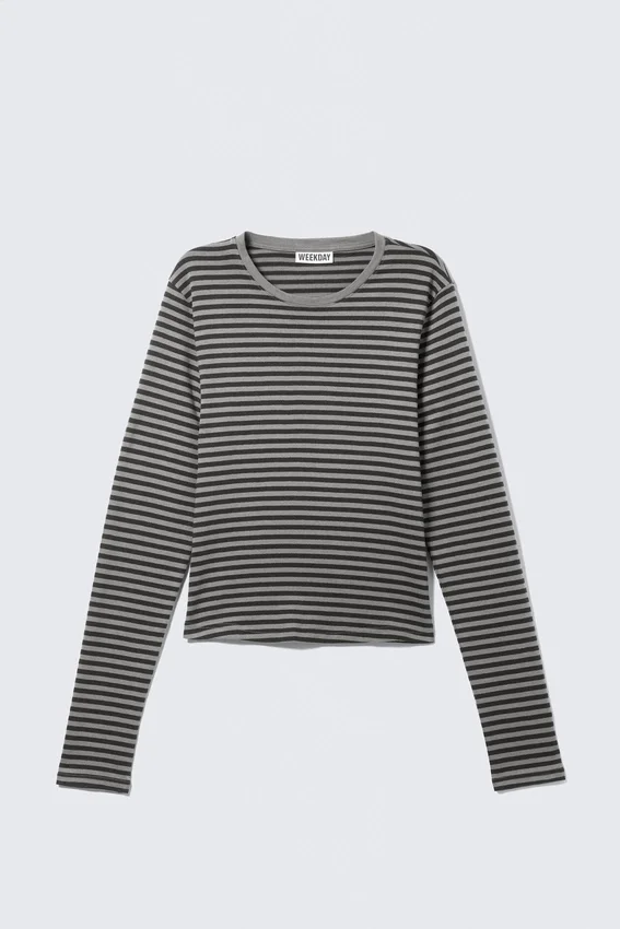 Slim Long-Sleeved Cotton Top – Black & Grey Stripes Slim Long-Sleeved Cotton Top – Black & Grey Stripes