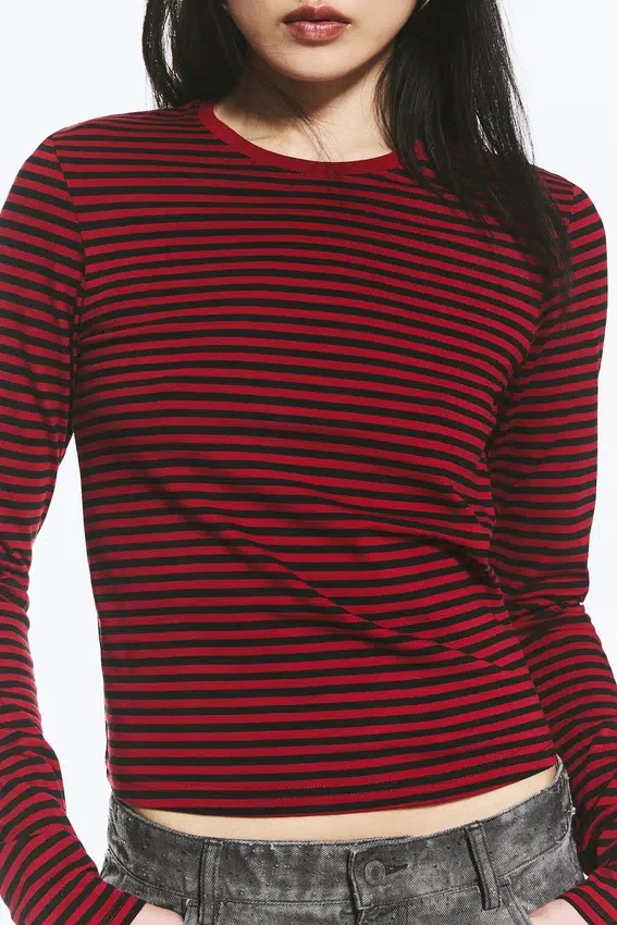 Slim Long-Sleeved Cotton Top – Striped Dark Red Slim Long-Sleeved Cotton Top – Striped Dark Red