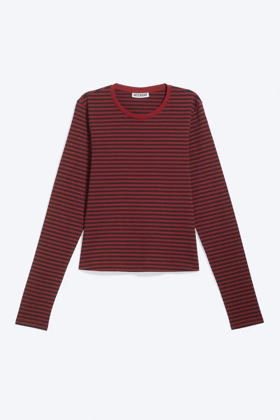 Slim Long-Sleeved Cotton Top – Striped Dark Red Slim Long-Sleeved Cotton Top – Striped Dark Red