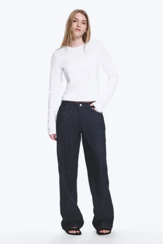 Slim Long-Sleeved Cotton Top – White