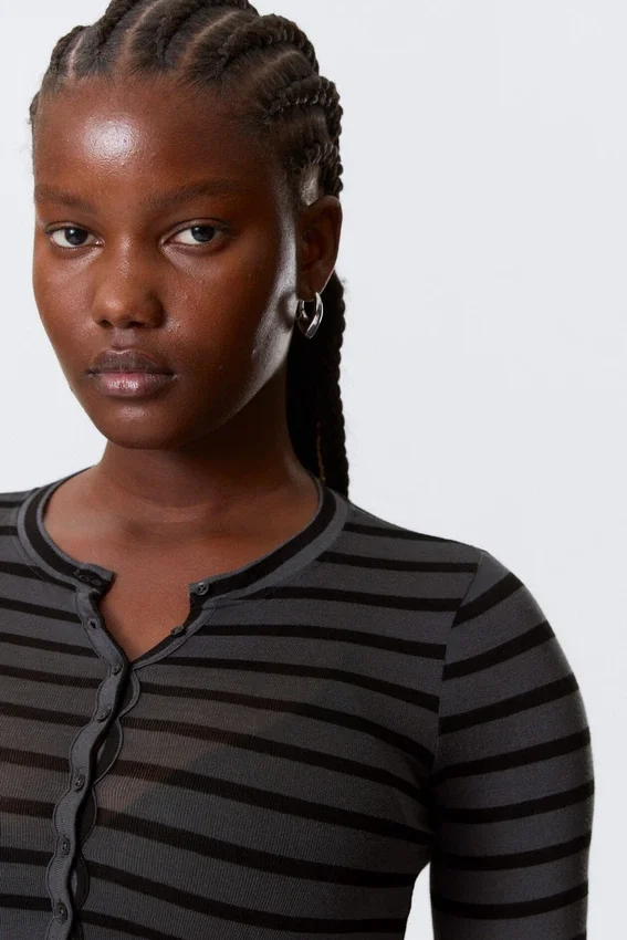 Slim Long-Sleeved Henley Top – Black & Grey Stripes Slim Long-Sleeved Henley Top – Black & Grey Stripes